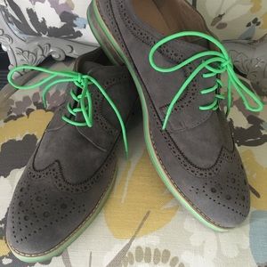 Mossimo Supply Men’s Oxford, Size 10.5, Grey